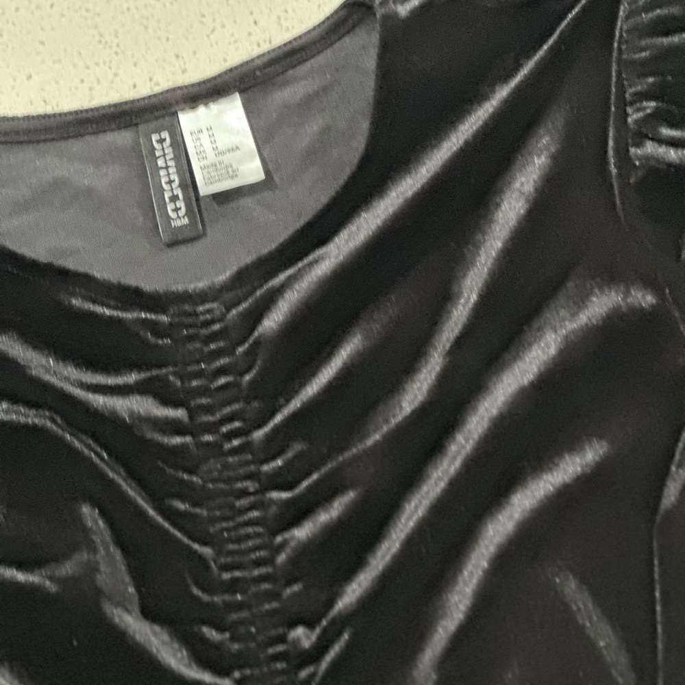 Divided by H&M Black Ruched Bodycon Dress Puff Sleeve - Picture 3 of 3